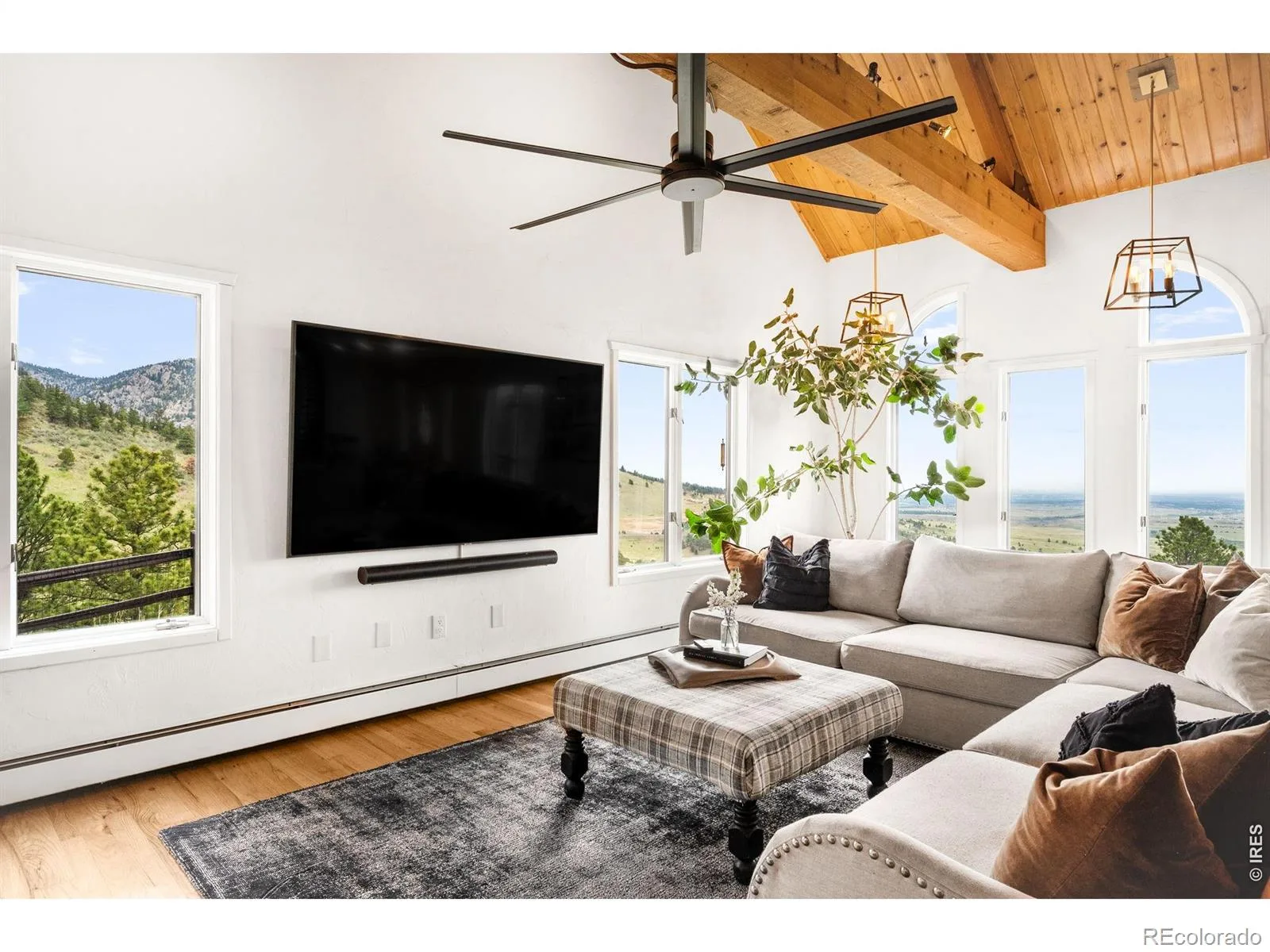 9537 Ute Drive Golden CO 80403 | MLS #RECIR1060448 08172026215651 1600 9