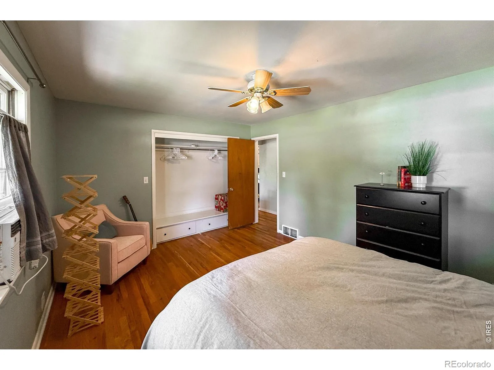 760 Francis Street Longmont CO 80501 | MLS #RECIR1060561 06252026002056 1600 15