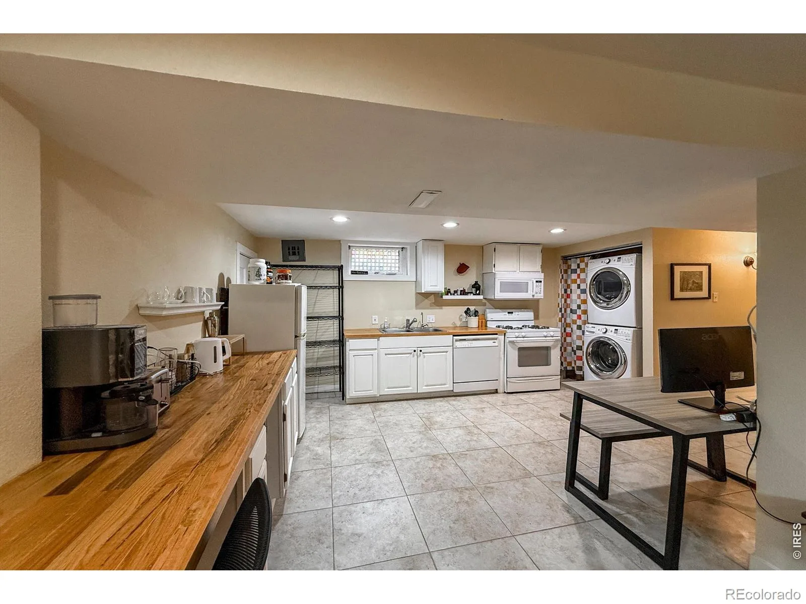 760 Francis Street Longmont CO 80501 | MLS #RECIR1060561 06252026002056 1600 22