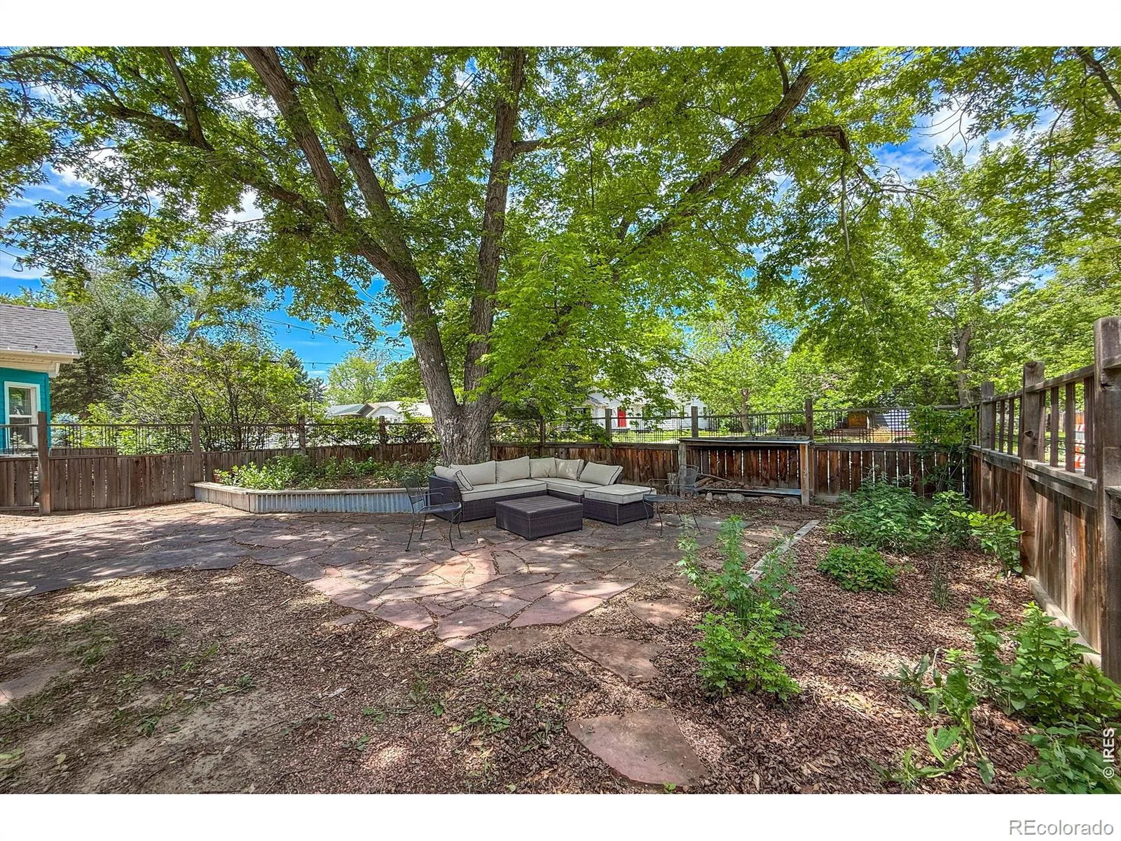 760 Francis Street Longmont CO 80501 | MLS #RECIR1060561 06252026002056 1600 39