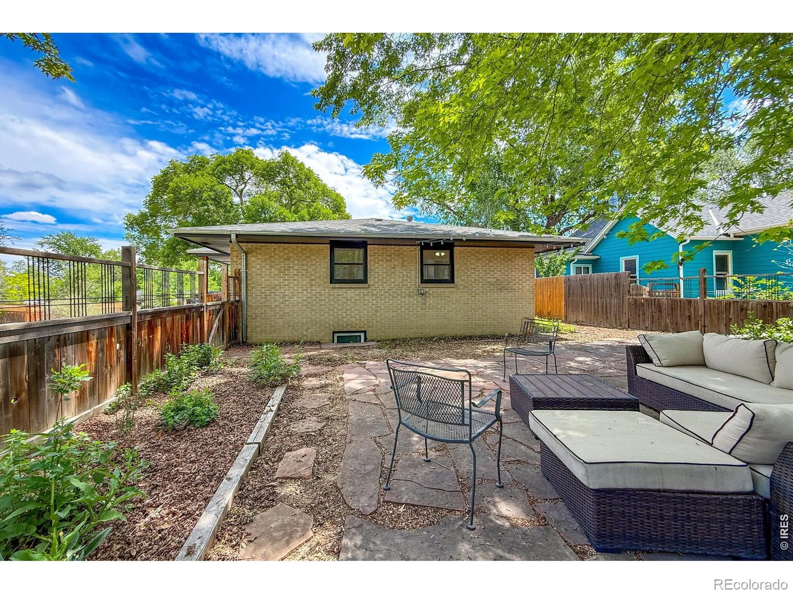 760 Francis Street Longmont CO 80501 | MLS #RECIR1060561 06252026002056 1600 40