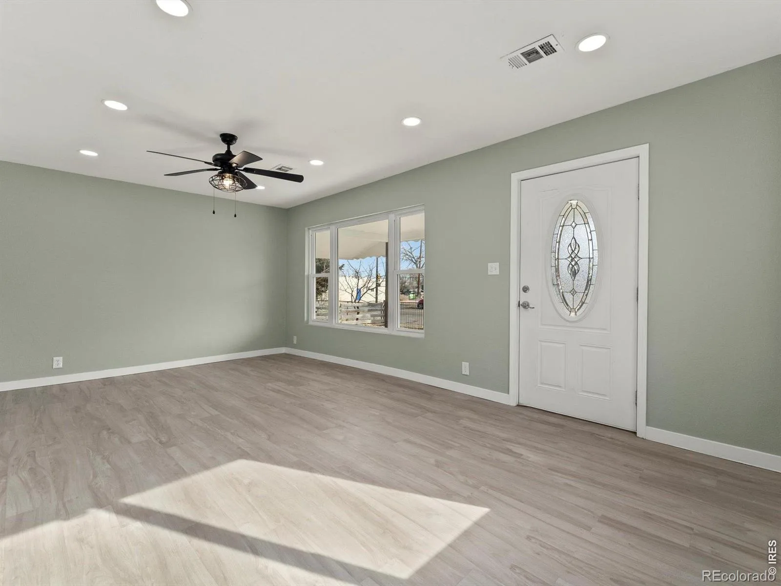 675 Knox Court Denver CO 80204 MLS #RECIR1060616 06022026090230 1600 3