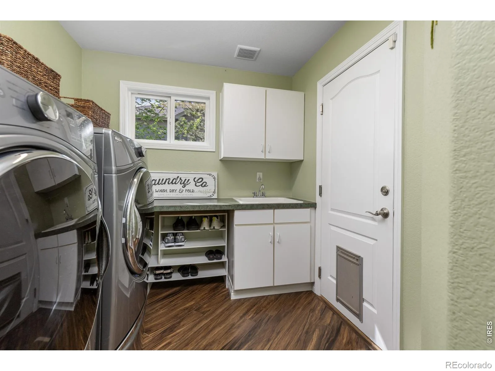 1224 Whitehall Drive Longmont CO 80504 MLS #RECIR1060631 06022026191309 1600 12