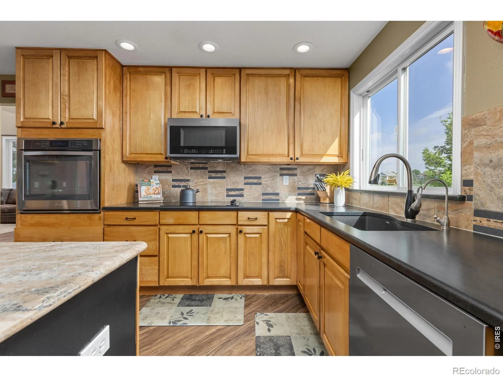 1224 Whitehall Drive Longmont CO 80504 MLS #RECIR1060631 06022026191309 1600 15