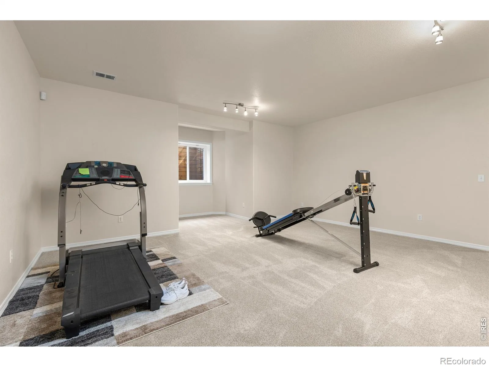 1224 Whitehall Drive Longmont CO 80504 MLS #RECIR1060631 06022026191309 1600 32