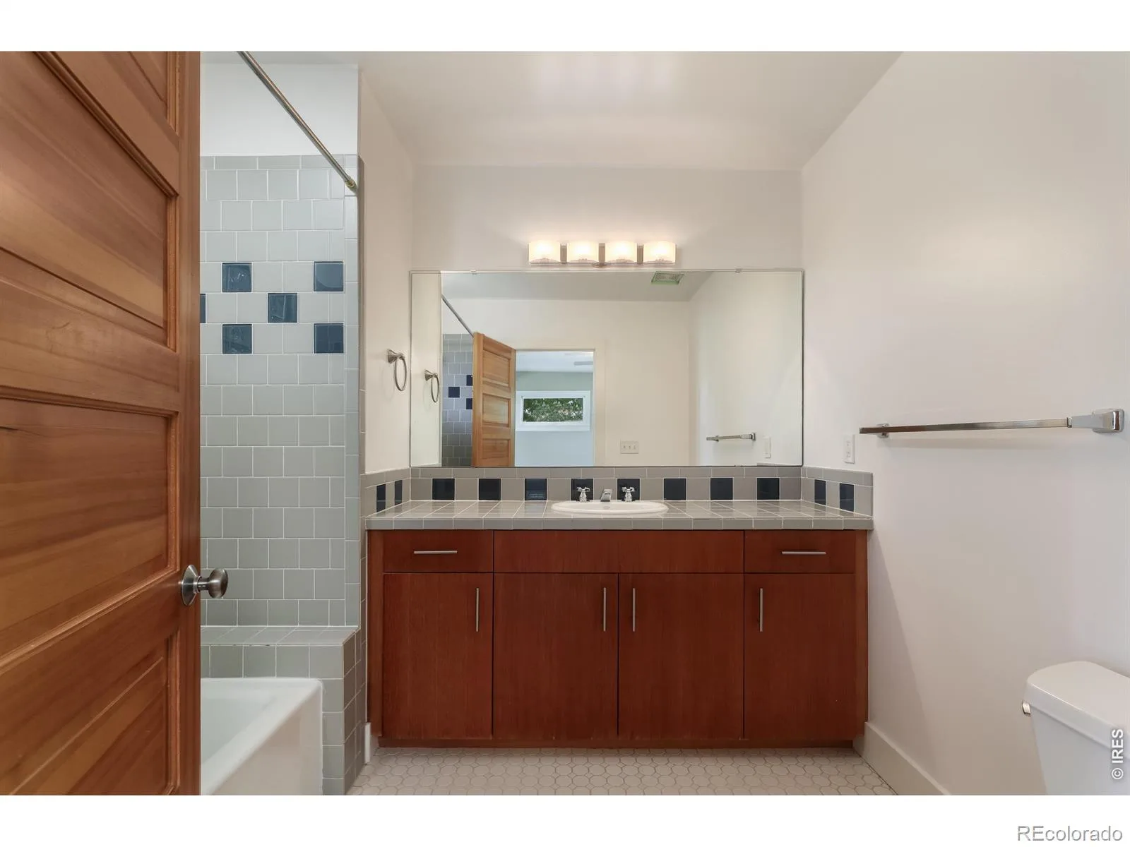 722 Tenacity Drive #A Longmont CO 80504 | MLS #RECIR1060678 08272026220859 1600 10