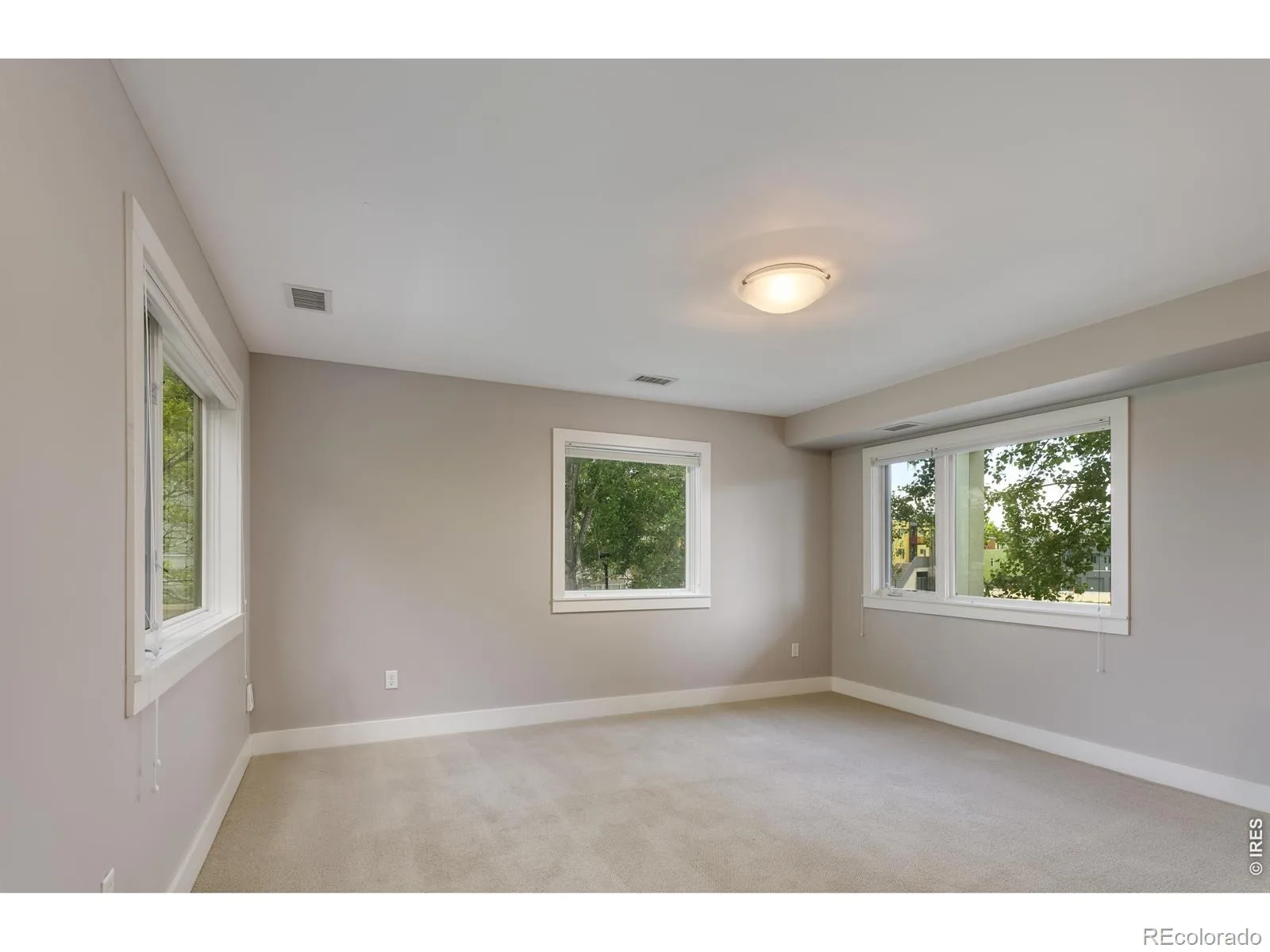 722 Tenacity Drive #A Longmont CO 80504 | MLS #RECIR1060678 08272026220859 1600 6
