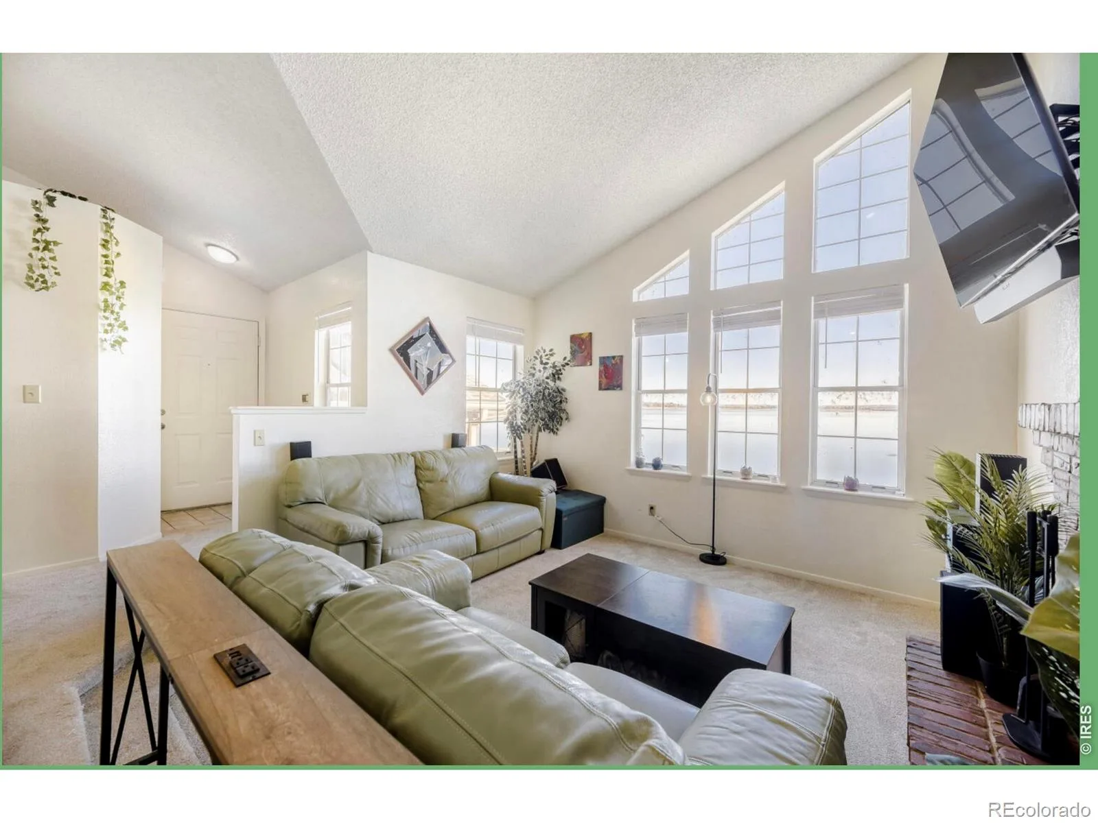 4760 S Wadsworth Boulevard #303 #D Littleton CO 80123 MLS #RECIR1060686 06142026083202 1600 1