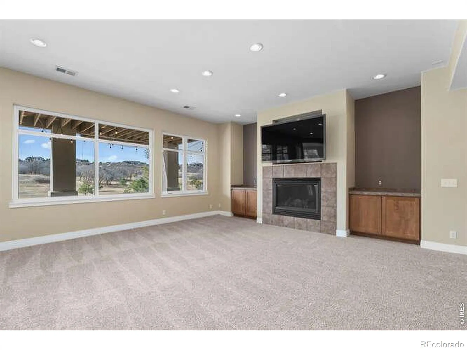 6329 Diamond Ridge Parkway Castle Rock CO 80108 MLS #RECIR1060690 06022026232917 1600 33