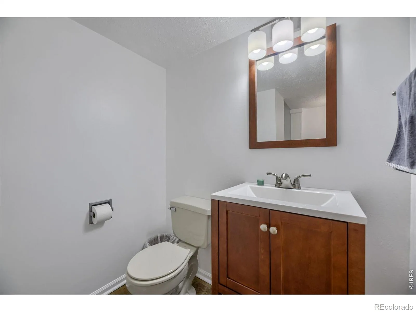 13503 W Virginia Drive Lakewood CO 80228 | MLS #RECIR1060722 07212026110355 1600 13
