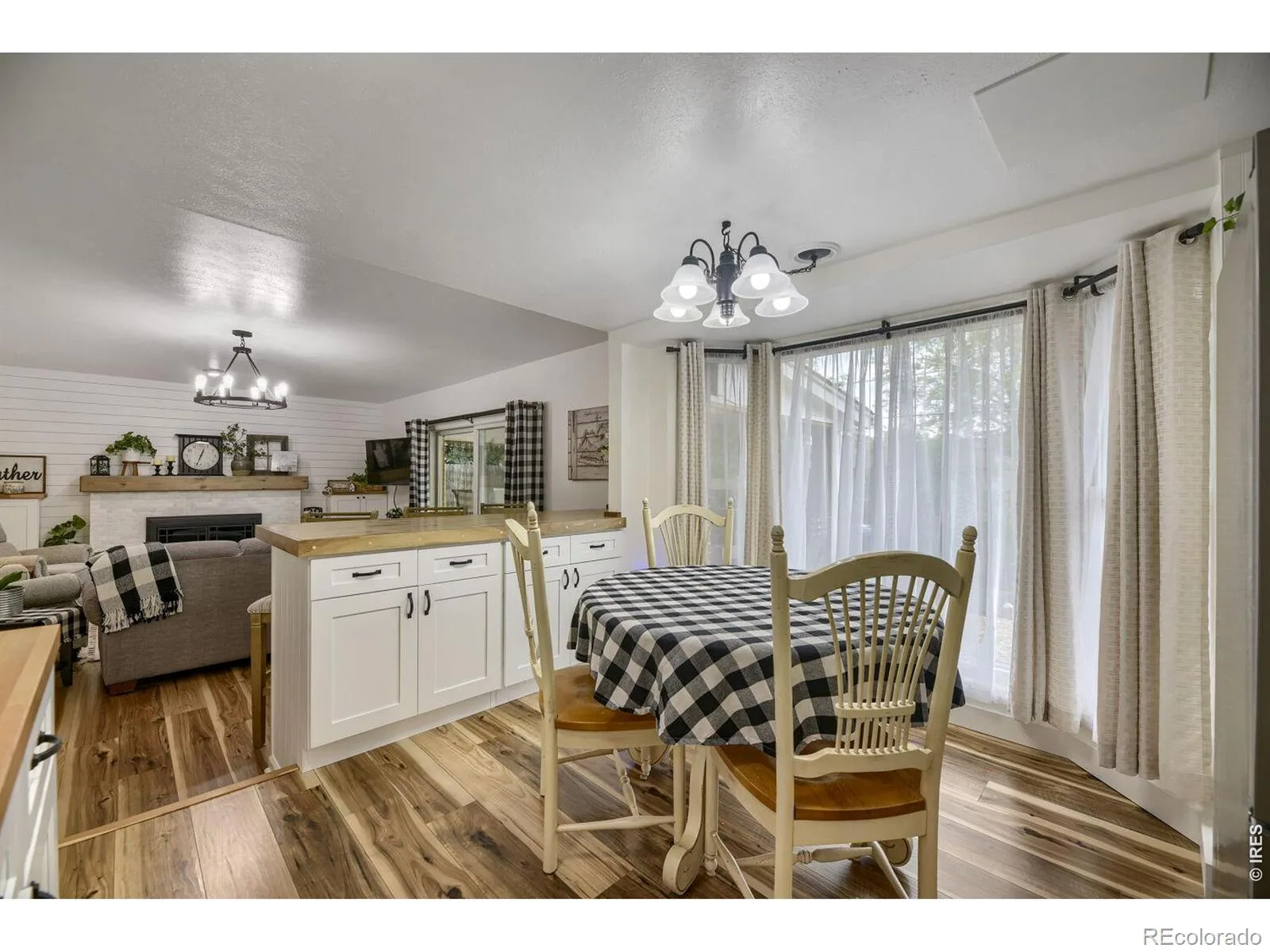13503 W Virginia Drive Lakewood CO 80228 | MLS #RECIR1060722 07212026110355 1600 9