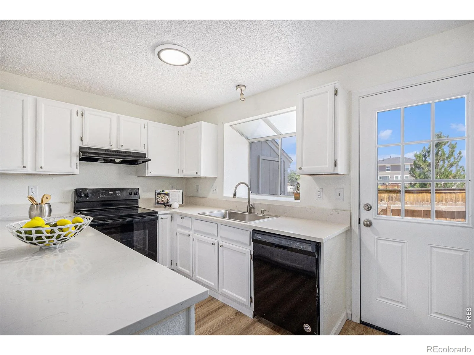 1100 S Waco Street #G Aurora CO 80017 MLS #RECIR1060751 06032026185027 1600 6