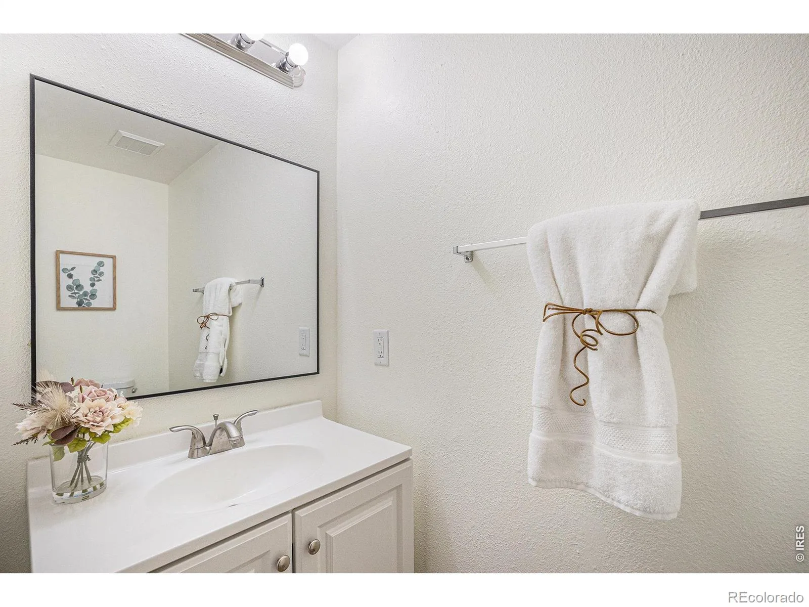 1100 S Waco Street #G Aurora CO 80017 MLS #RECIR1060751 06032026185027 1600 7