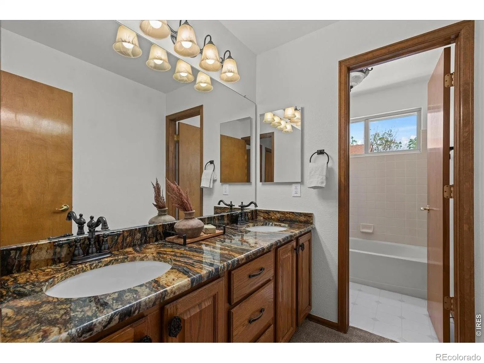 12700 Utica Circle Broomfield CO 80020 MLS #REC6053707 07062026040317 1600 28