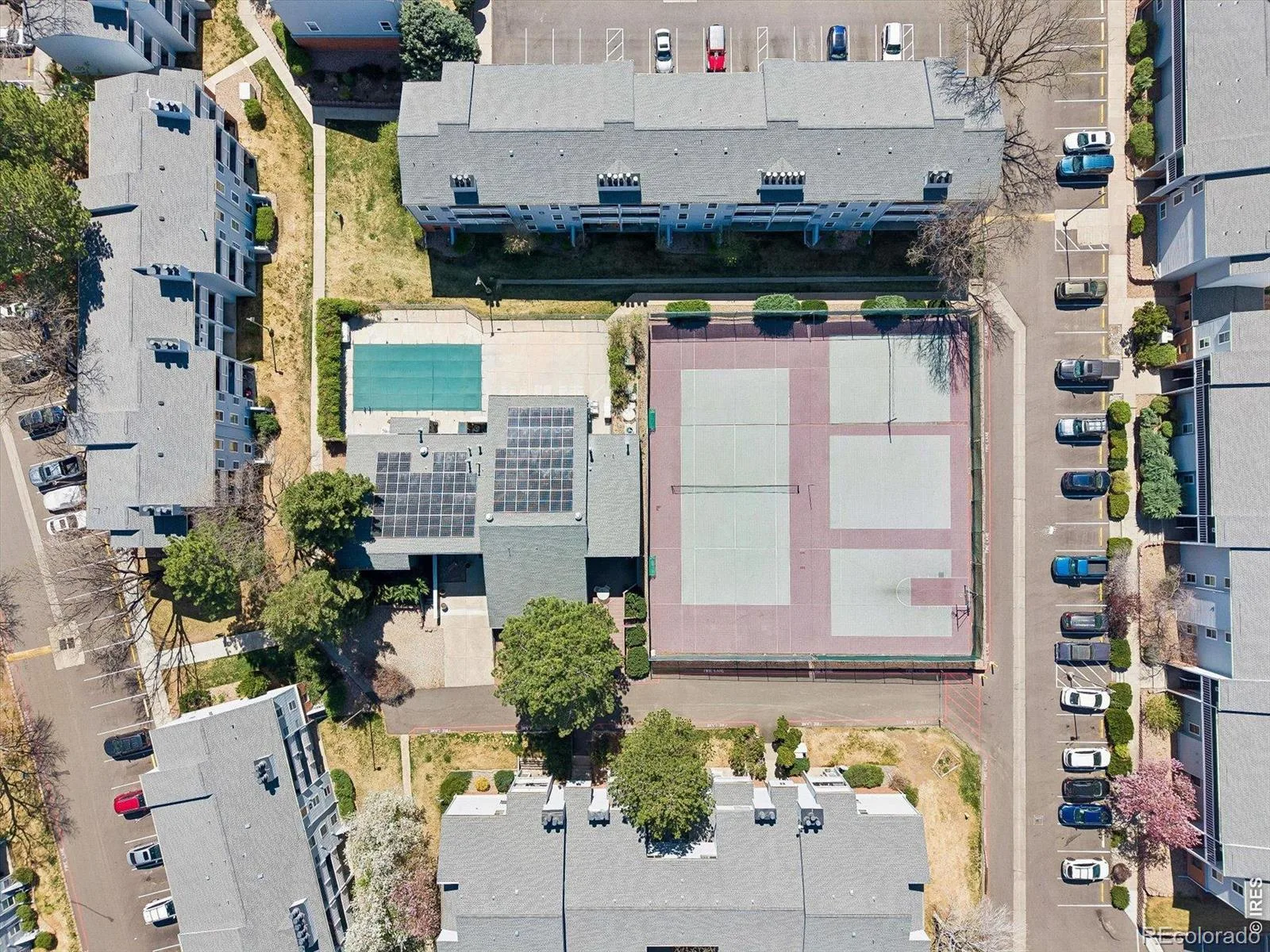 3121 S Tamarac Drive #208 #H Denver CO 80231 MLS #RECIR1060774 06102026180602 1600 32