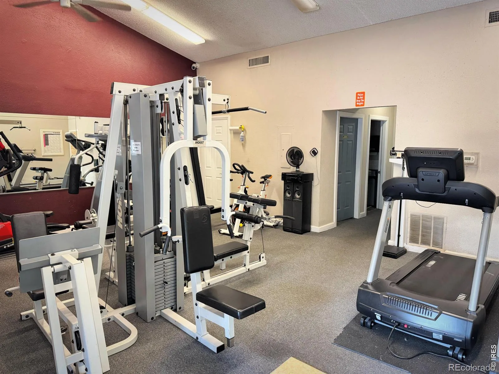 3121 S Tamarac Drive #208 #H Denver CO 80231 MLS #RECIR1060774 06102026180602 1600 33