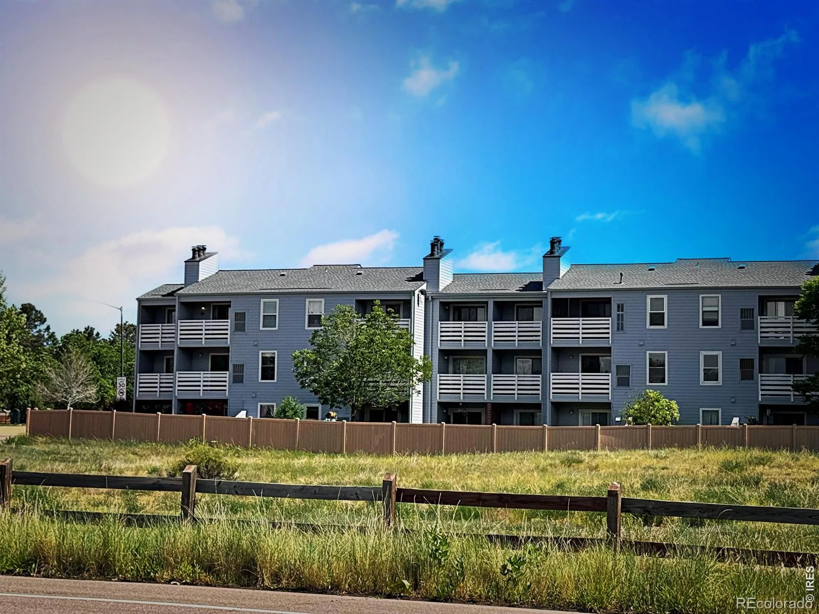 3121 S Tamarac Drive #208 #H Denver CO 80231 MLS #RECIR1060774 06102026180602 1600 8