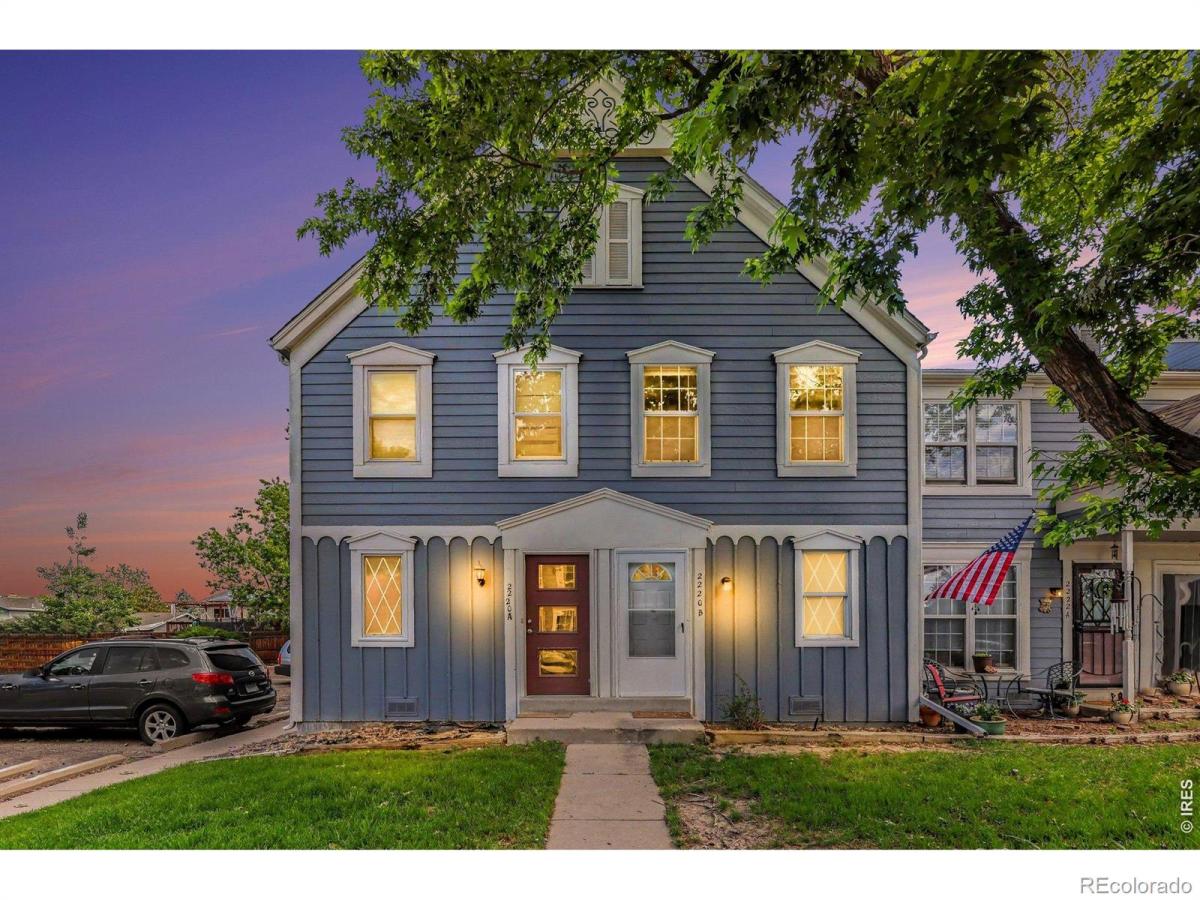 2220 S Jasper Way #B Aurora CO 80013 | MLS #RECIR1060799 MLS #RECIR1060799 image #0