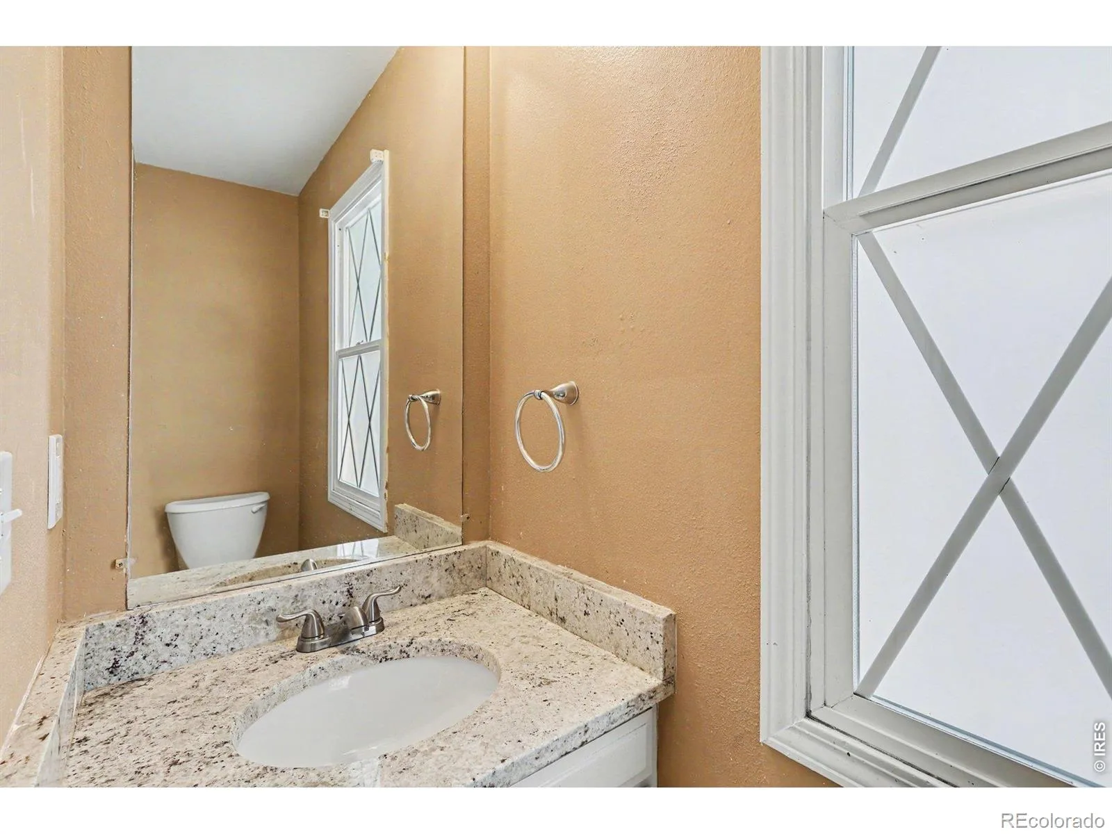 2220 S Jasper Way #B Aurora CO 80013 | MLS #RECIR1060799 06042026141658 1600 16