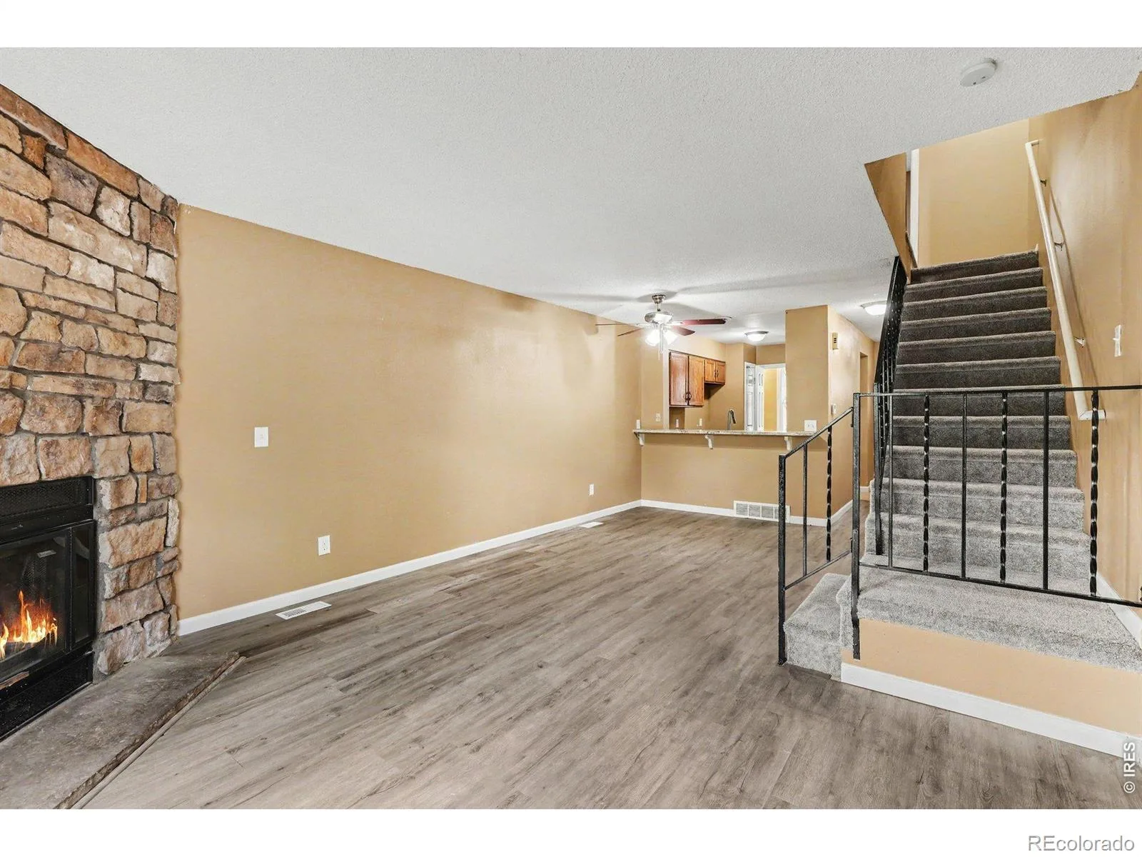 2220 S Jasper Way #B Aurora CO 80013 | MLS #RECIR1060799 06042026141658 1600 2