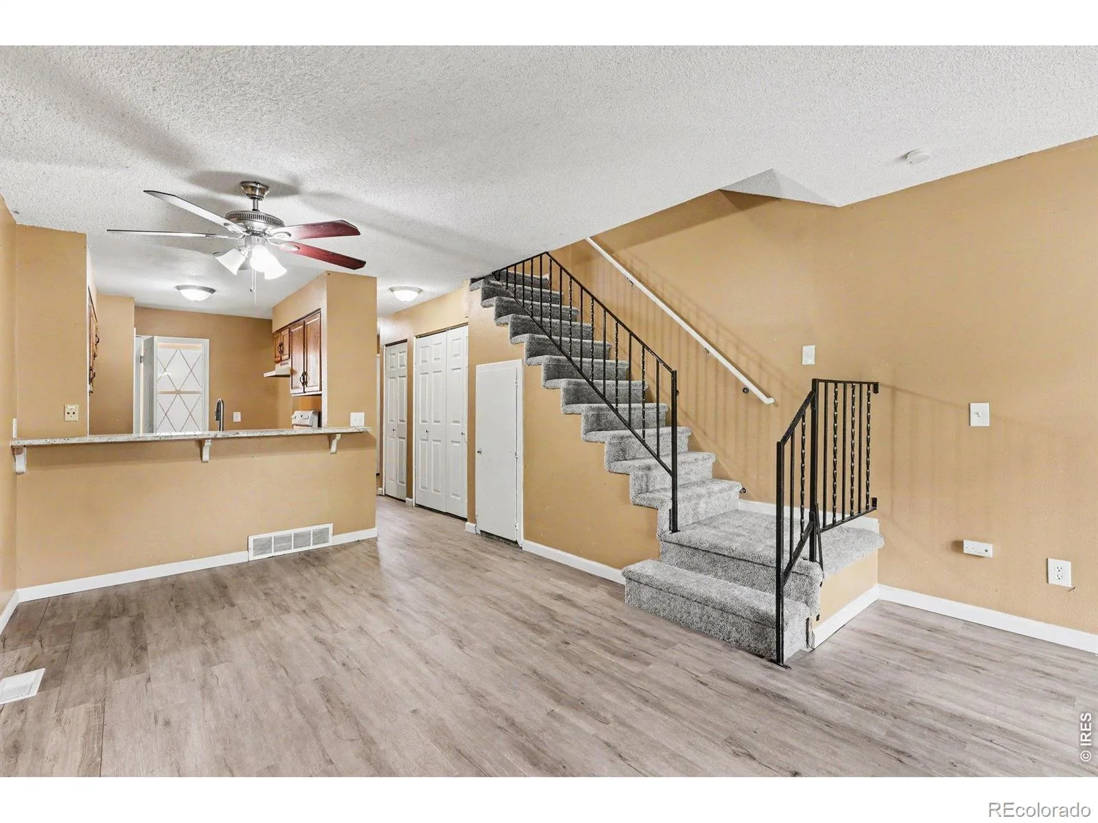 2220 S Jasper Way #B Aurora CO 80013 | MLS #RECIR1060799 06042026141658 1600 4
