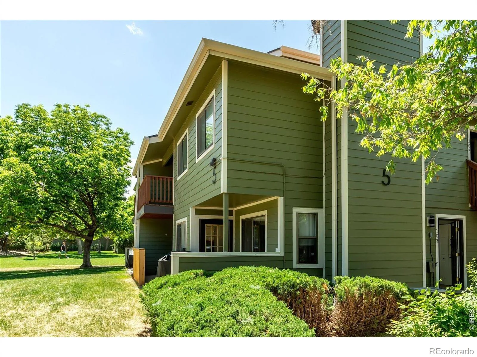 540 S Forest Street #5-103 Denver CO 80246 MLS #RECIR1060805 06042026141739 1600 35