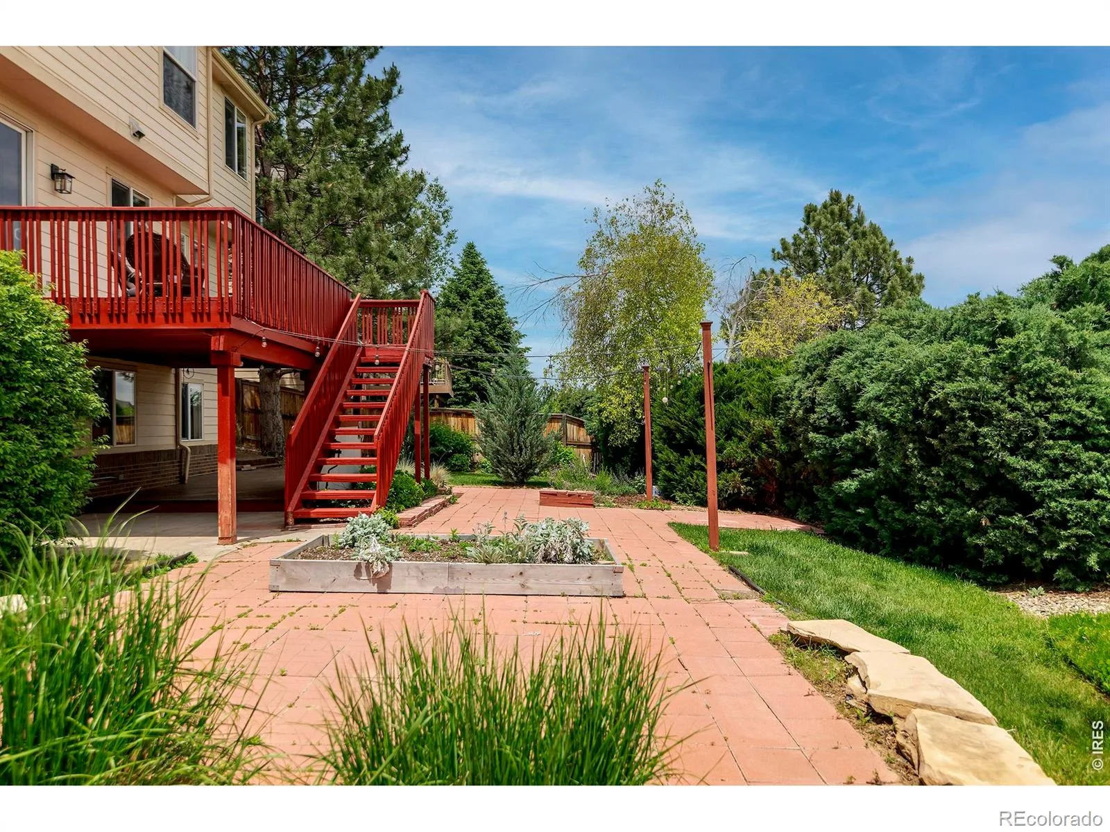 1816 Alpine Street Longmont CO 80504 MLS #RECIR1060827 06042026141840 1600 48