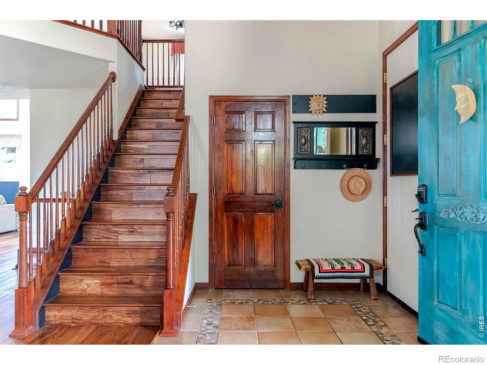 1816 Alpine Street Longmont CO 80504 MLS #RECIR1060827 06042026141840 1600 49