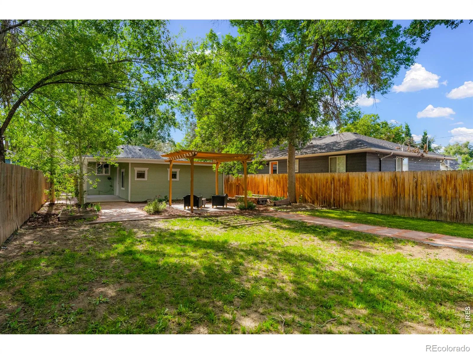 814 Baker Street Longmont CO 80501 MLS #RECIR1060828 06042026141241 1600 23