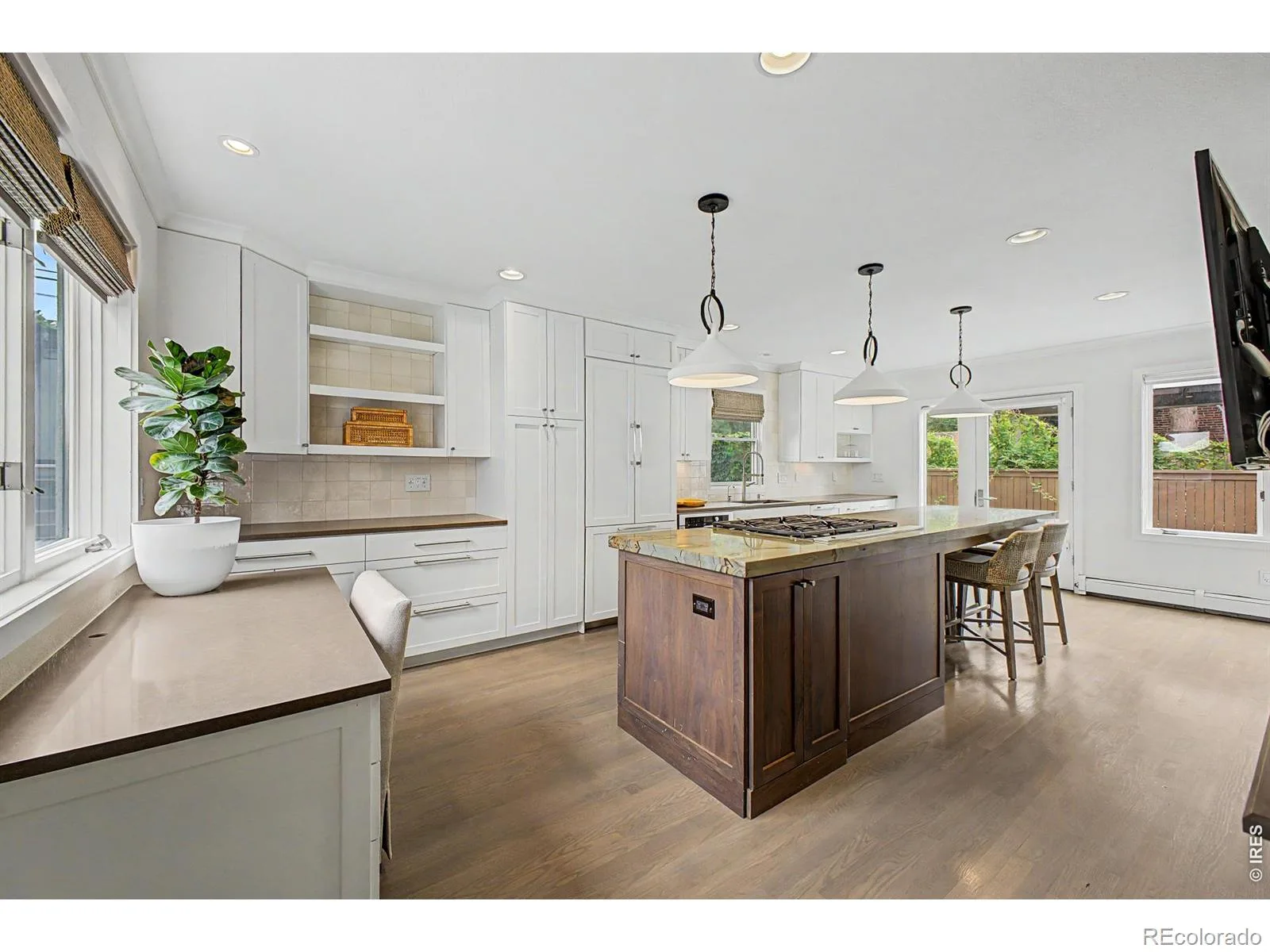 910 S Euclid Way Denver CO 80209 MLS #RECIR1060857 06082026220031 1600 11