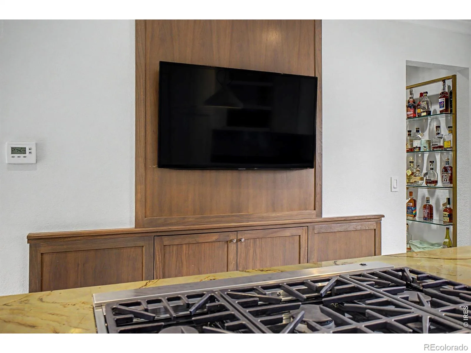 910 S Euclid Way Denver CO 80209 MLS #RECIR1060857 06082026220031 1600 14