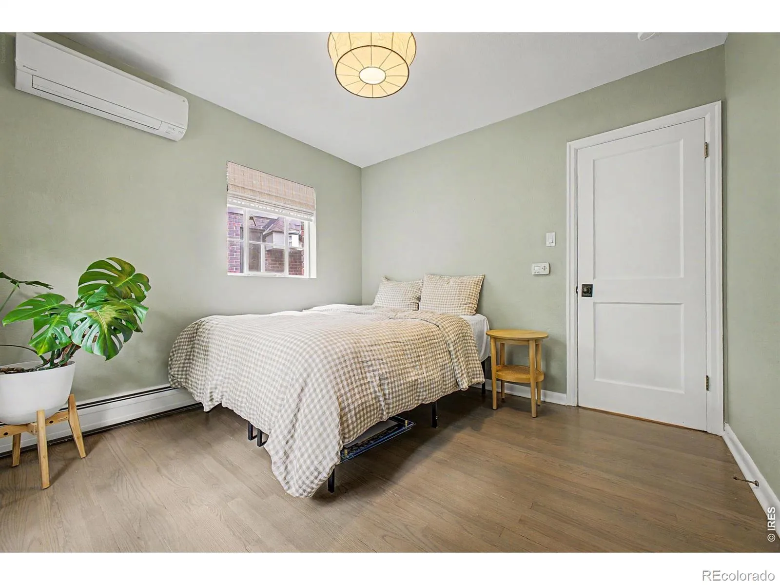 910 S Euclid Way Denver CO 80209 MLS #RECIR1060857 06082026220031 1600 23