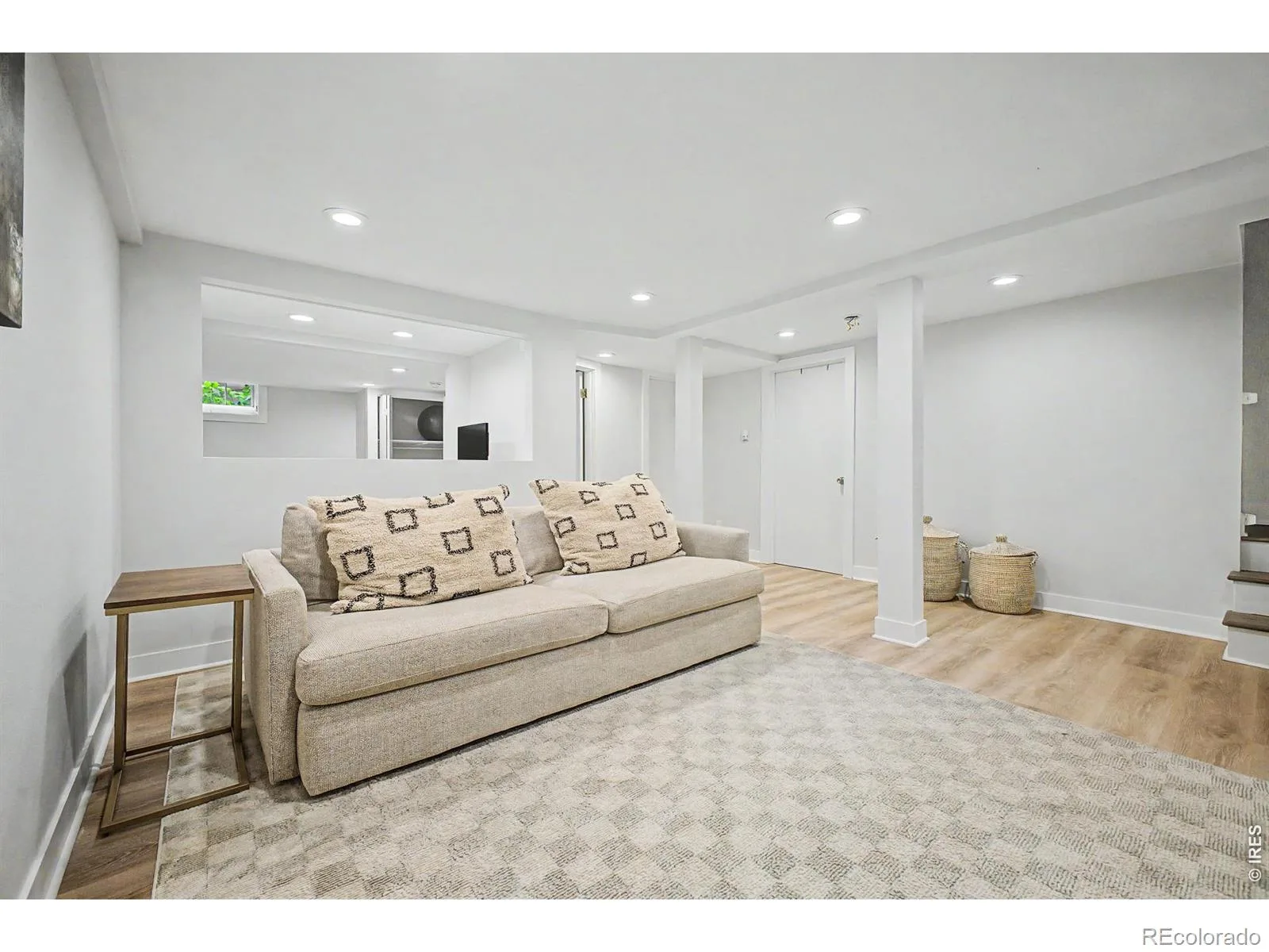 910 S Euclid Way Denver CO 80209 MLS #RECIR1060857 06082026220031 1600 27