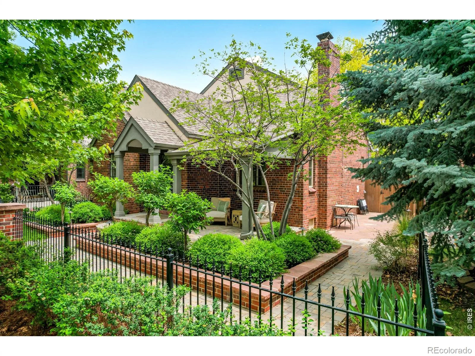 910 S Euclid Way Denver CO 80209 MLS #RECIR1060857 06082026220031 1600 42
