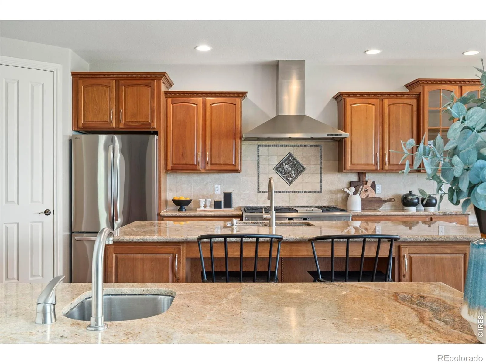 1757 Montgomery Circle Longmont CO 80504 MLS #RECIR1060920 06082026215452 1600 19