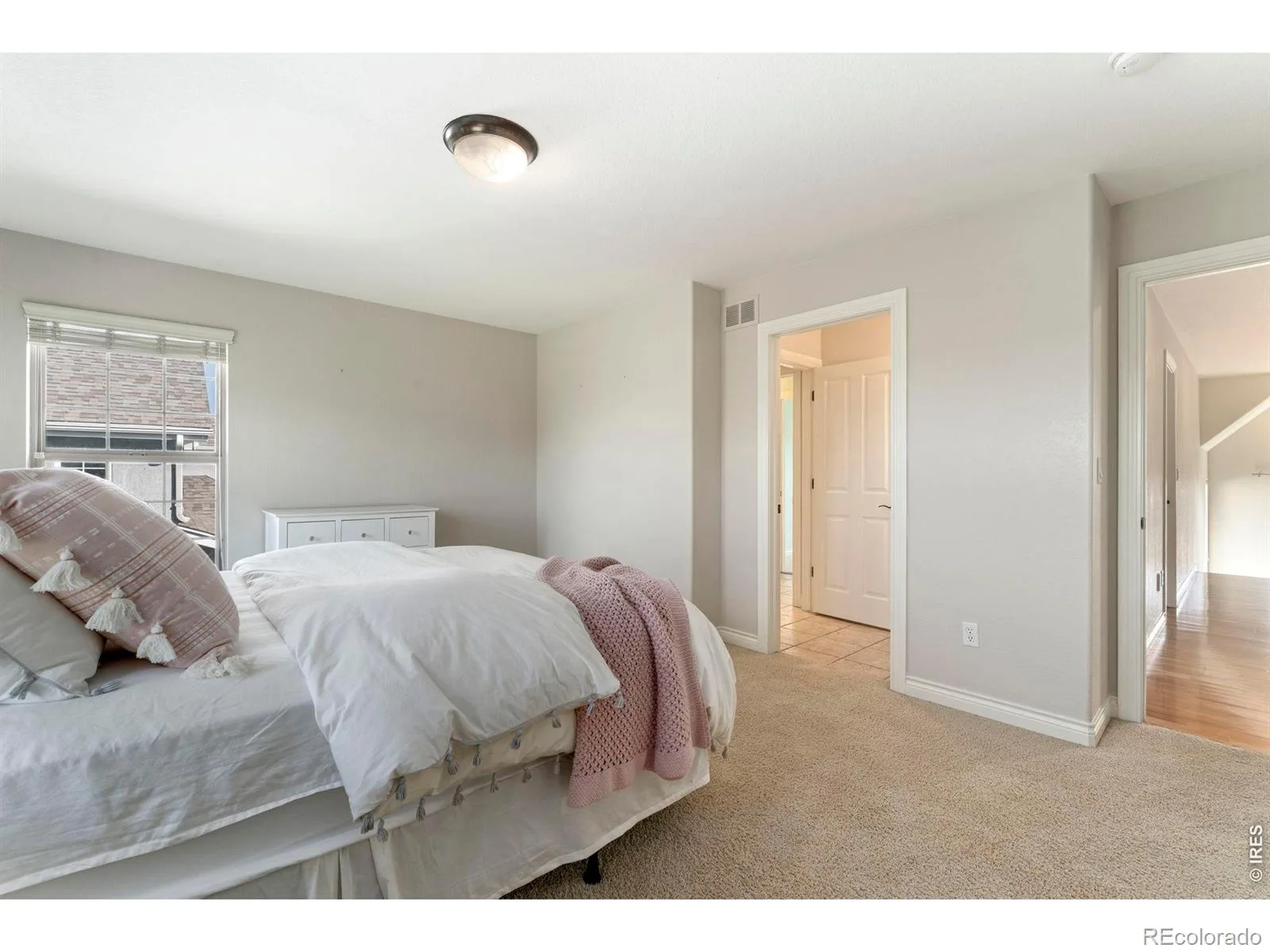 1757 Montgomery Circle Longmont CO 80504 MLS #RECIR1060920 06082026215452 1600 33