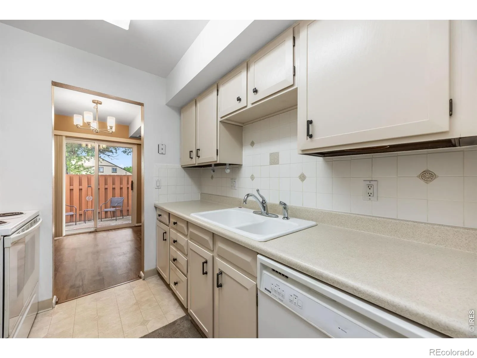 8784 Chase Drive #31 Arvada CO 80003 | MLS #RECIR1061009 06052026072046 1600 18