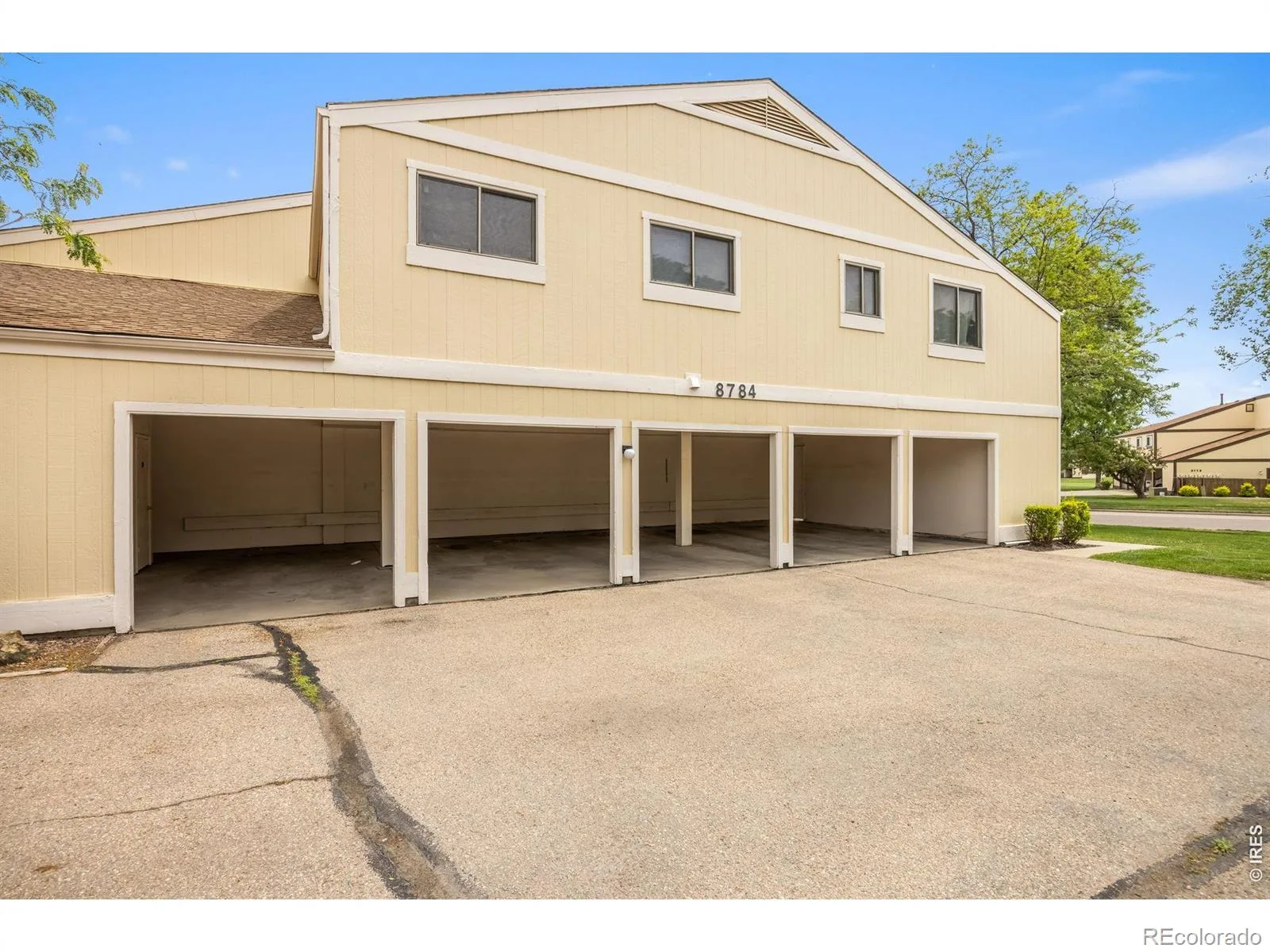 8784 Chase Drive #31 Arvada CO 80003 | MLS #RECIR1061009 06052026072046 1600 28