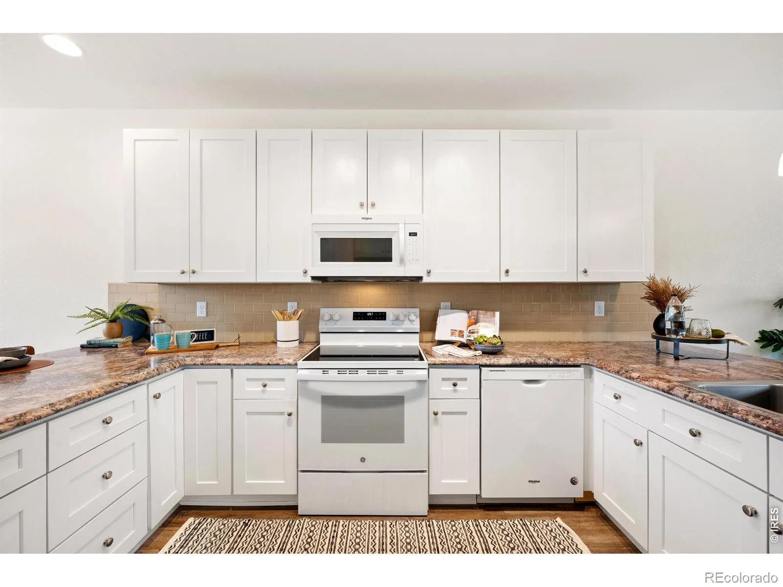 12883 King Street Broomfield CO 80020 | MLS #RECIR1061041 08262026004310 1600 11