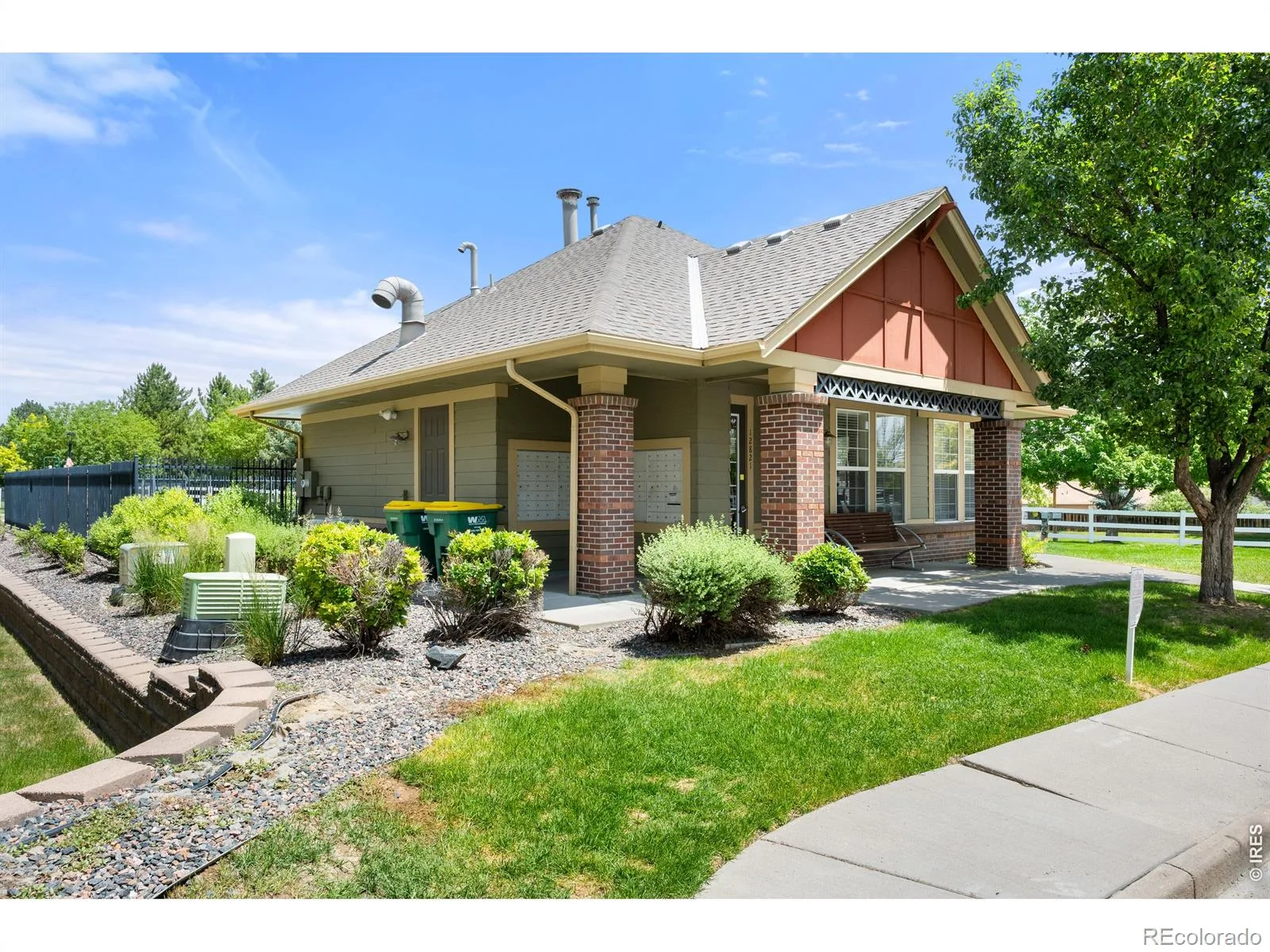 12883 King Street Broomfield CO 80020 | MLS #RECIR1061041 08262026004310 1600 30