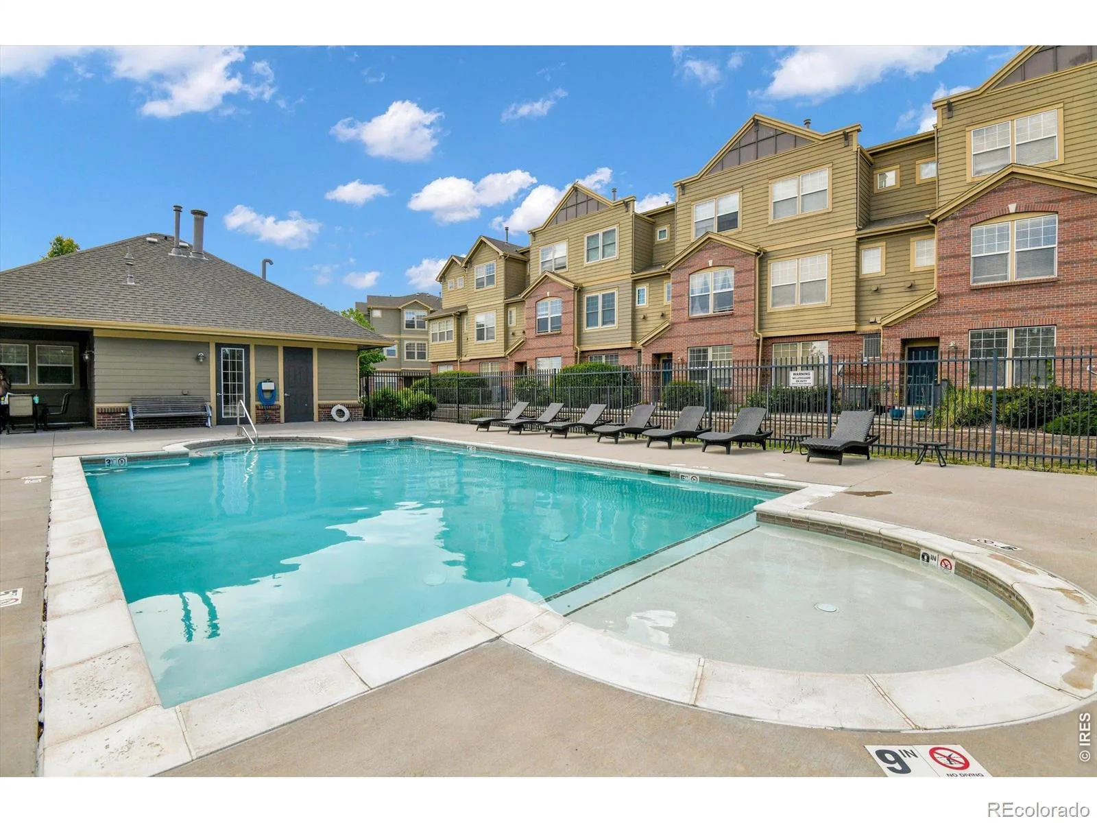 12883 King Street Broomfield CO 80020 | MLS #RECIR1061041 08262026004310 1600 34