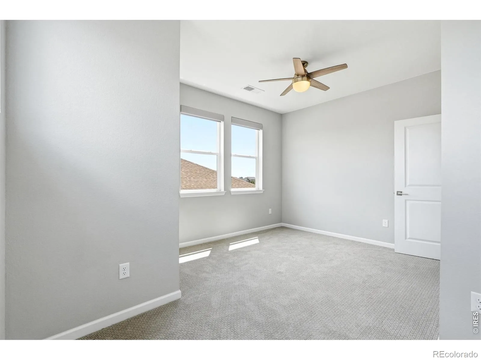 4945 Maxwell Avenue Longmont CO 80503 MLS #RECIR1061080 06082026214601 1600 26
