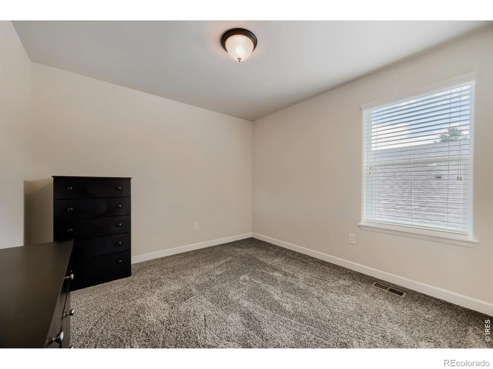 1507 Jackson Court Longmont CO 80501 MLS #RECIR1061083 06092026151956 1600 22