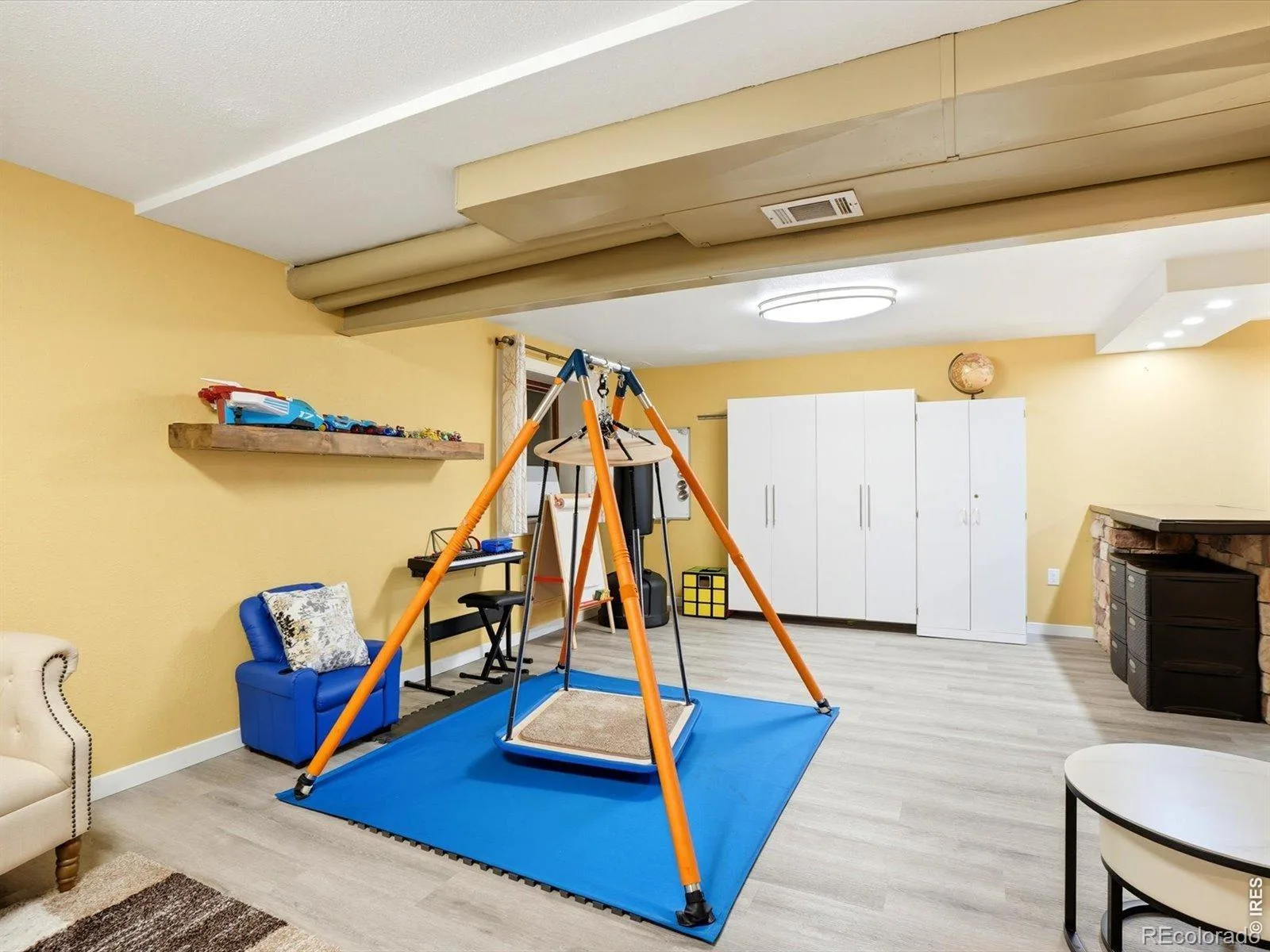 1864 Mount Sneffels Street Longmont CO 80504 | MLS #RECIR1061090 08072026173034 1600 25