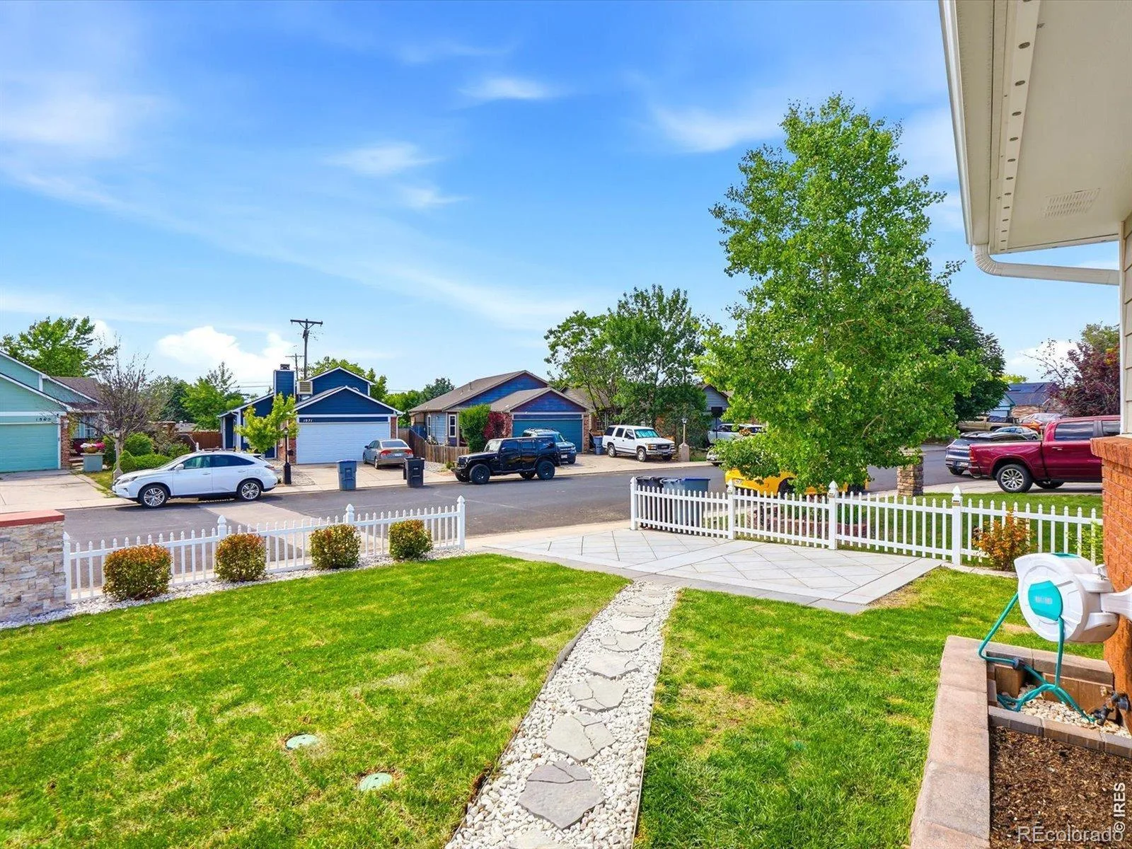 1864 Mount Sneffels Street Longmont CO 80504 | MLS #RECIR1061090 08072026173034 1600 33