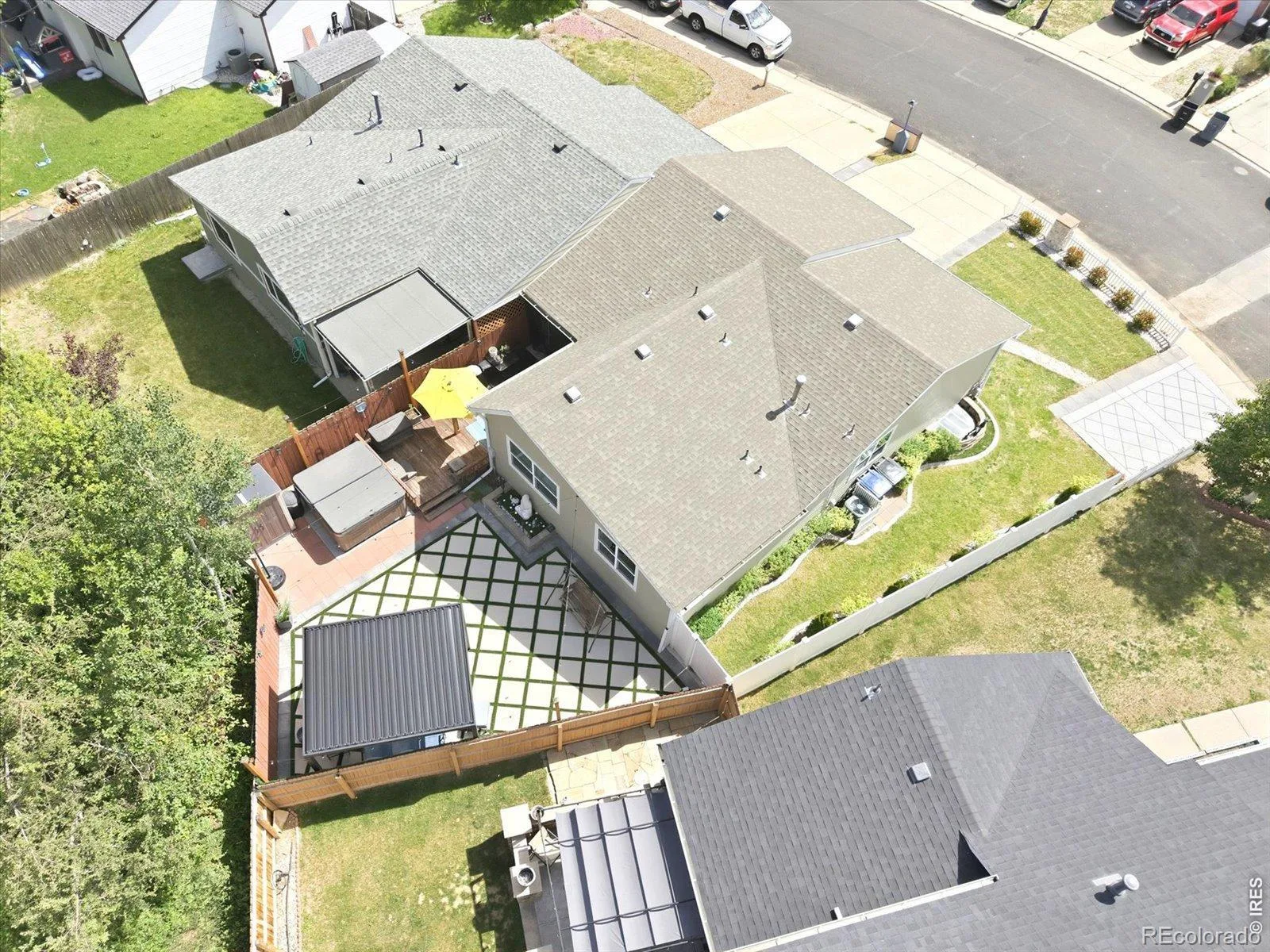 1864 Mount Sneffels Street Longmont CO 80504 | MLS #RECIR1061090 08072026173034 1600 34