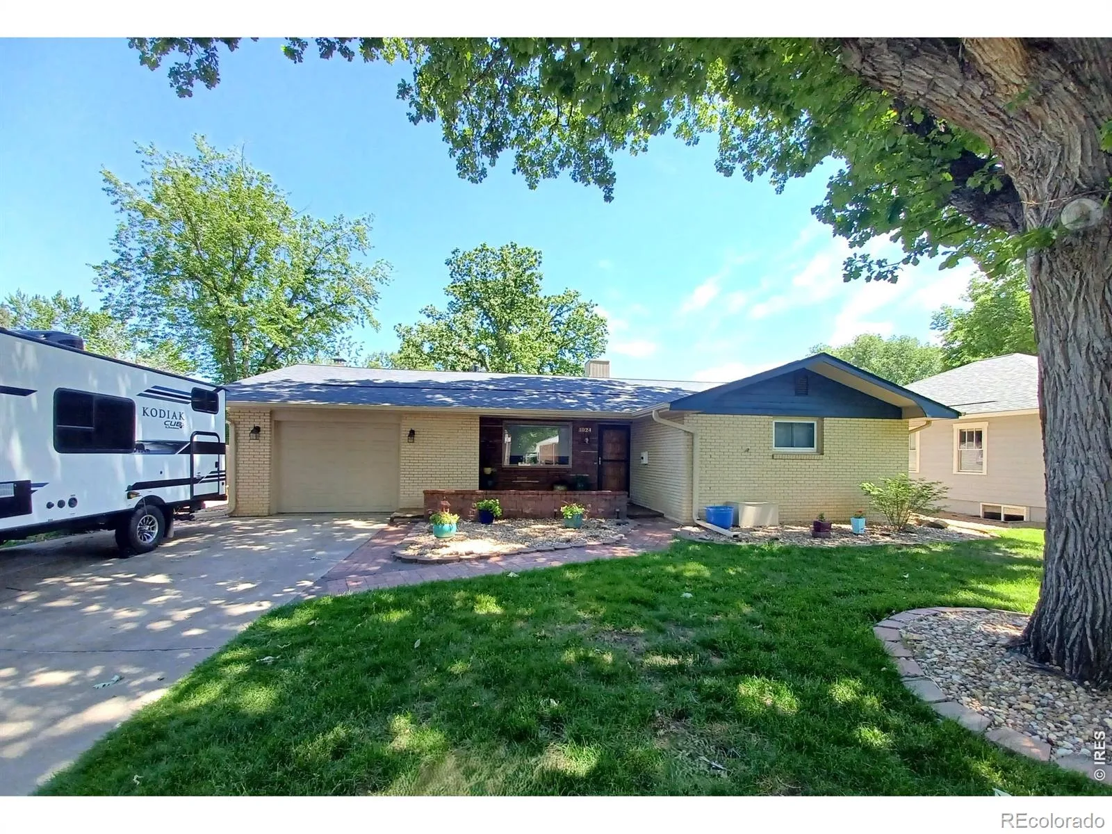 1024 Collyer Street Longmont CO 80501 MLS #RECIR1061152 06082026214040 1600 0