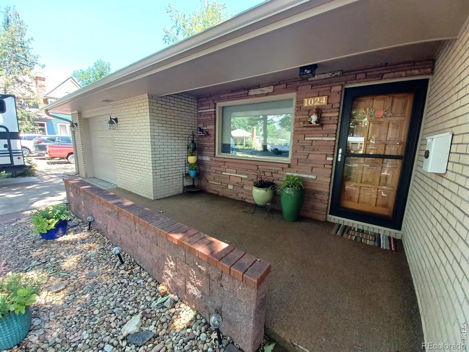 1024 Collyer Street Longmont CO 80501 MLS #RECIR1061152 06082026214040 1600 1