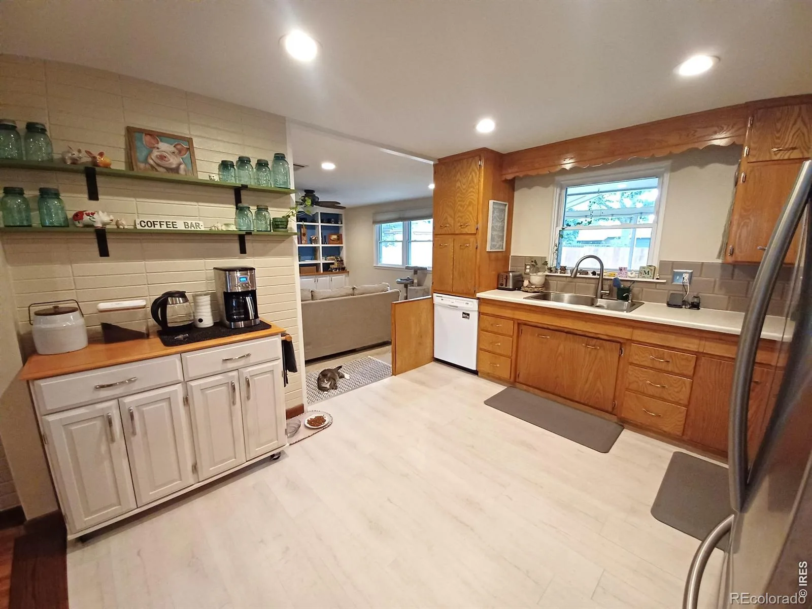 1024 Collyer Street Longmont CO 80501 MLS #RECIR1061152 06082026214040 1600 5