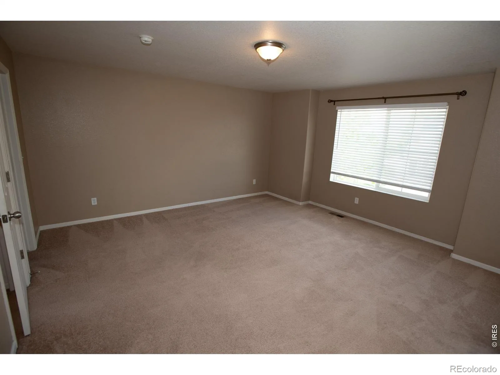 4698 Andes Way Denver CO 80249 | MLS #RECIR1061268 06222026190925 1600 7